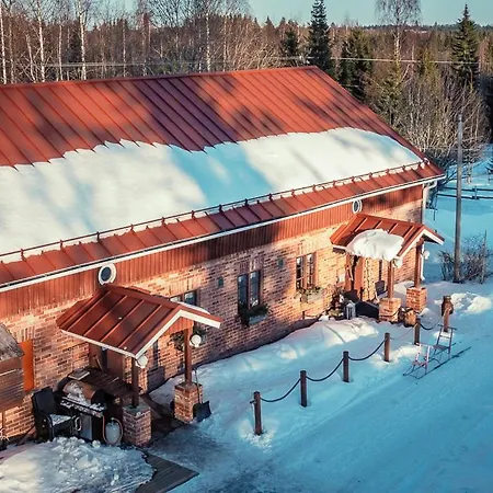 Maatilamajoitukset Valkeisen Loma