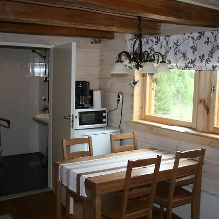 Farm stay Valkeisen Loma Ahtari
