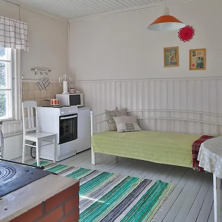 Farm stay Valkeisen Loma Ahtari